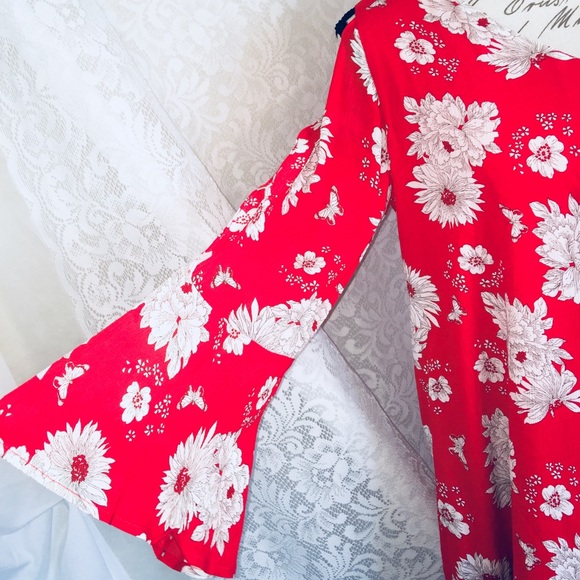 Skies Are Blue Dresses & Skirts - Skies are Blue •  Brand dress! Size Medium